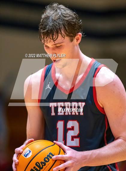 Thumbnail 1 in Terry Sanford @ Westover photogallery.