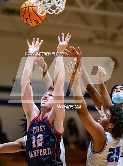 Thumbnail 2 in Terry Sanford @ Westover photogallery.