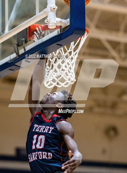 Thumbnail 2 in Terry Sanford @ Westover photogallery.