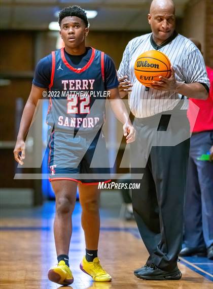 Thumbnail 3 in Terry Sanford @ Westover photogallery.