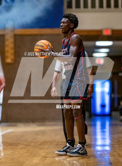 Thumbnail 3 in Terry Sanford @ Westover photogallery.