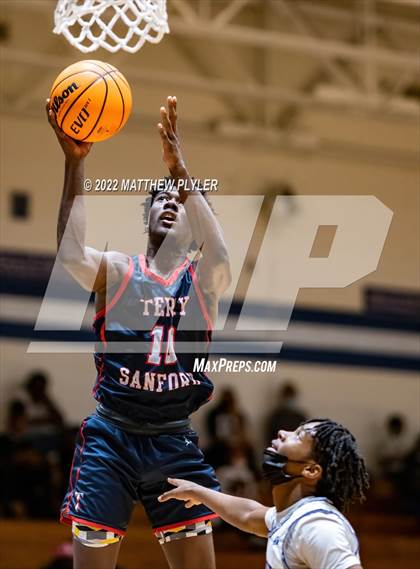 Thumbnail 3 in Terry Sanford @ Westover photogallery.