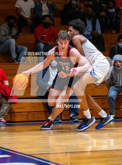 Thumbnail 2 in Terry Sanford @ Westover photogallery.