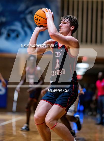 Thumbnail 3 in Terry Sanford @ Westover photogallery.