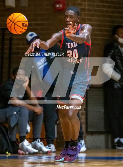 Thumbnail 2 in Terry Sanford @ Westover photogallery.