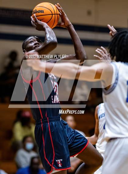 Thumbnail 2 in Terry Sanford @ Westover photogallery.