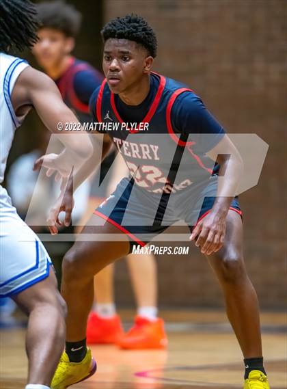 Thumbnail 1 in Terry Sanford @ Westover photogallery.