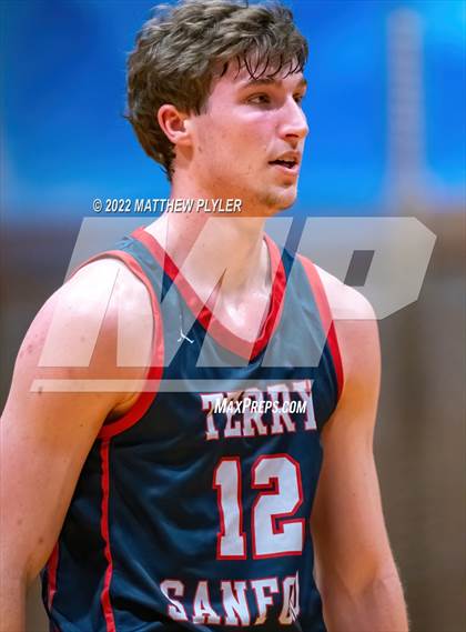 Thumbnail 2 in Terry Sanford @ Westover photogallery.