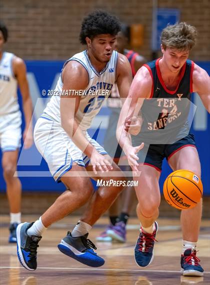 Thumbnail 2 in Terry Sanford @ Westover photogallery.