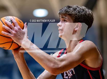 Thumbnail 1 in Terry Sanford @ Westover photogallery.