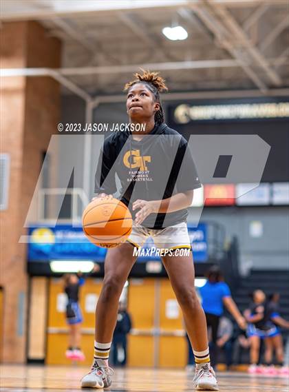 Thumbnail 3 in St. Pauls vs Fairmont (Robeson County Shootout) photogallery.