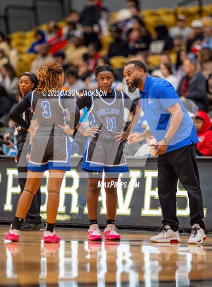 Thumbnail 1 in St. Pauls vs Fairmont (Robeson County Shootout) photogallery.