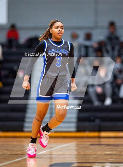 Thumbnail 2 in St. Pauls vs Fairmont (Robeson County Shootout) photogallery.