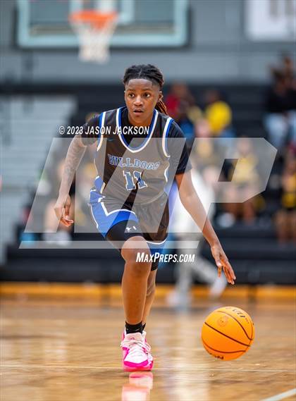 Thumbnail 1 in St. Pauls vs Fairmont (Robeson County Shootout) photogallery.