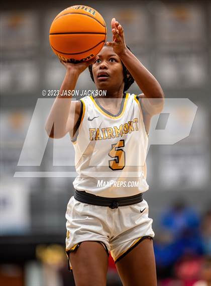 Thumbnail 1 in St. Pauls vs Fairmont (Robeson County Shootout) photogallery.