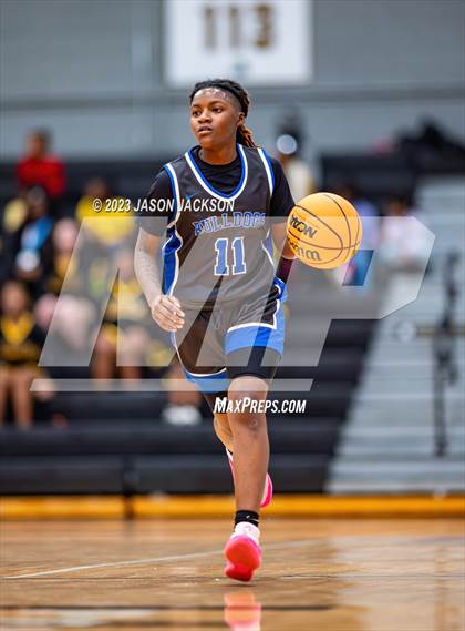 Thumbnail 2 in St. Pauls vs Fairmont (Robeson County Shootout) photogallery.