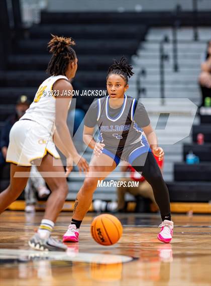 Thumbnail 1 in St. Pauls vs Fairmont (Robeson County Shootout) photogallery.
