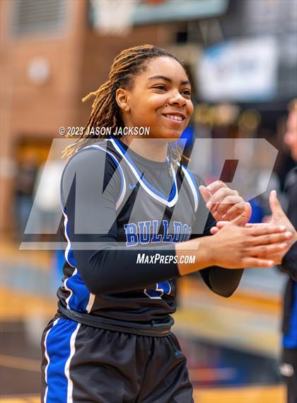 Thumbnail 3 in St. Pauls vs Fairmont (Robeson County Shootout) photogallery.