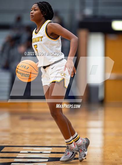 Thumbnail 1 in St. Pauls vs Fairmont (Robeson County Shootout) photogallery.