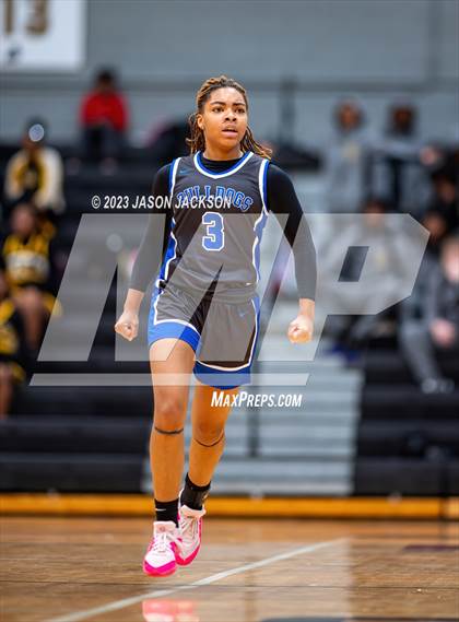 Thumbnail 2 in St. Pauls vs Fairmont (Robeson County Shootout) photogallery.