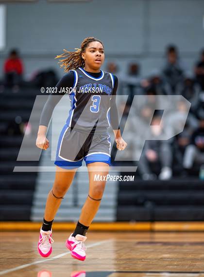 Thumbnail 3 in St. Pauls vs Fairmont (Robeson County Shootout) photogallery.