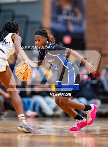 Thumbnail 1 in St. Pauls vs Fairmont (Robeson County Shootout) photogallery.