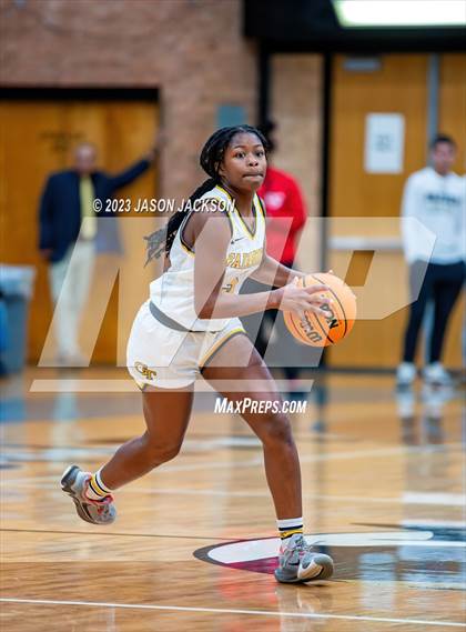 Thumbnail 2 in St. Pauls vs Fairmont (Robeson County Shootout) photogallery.