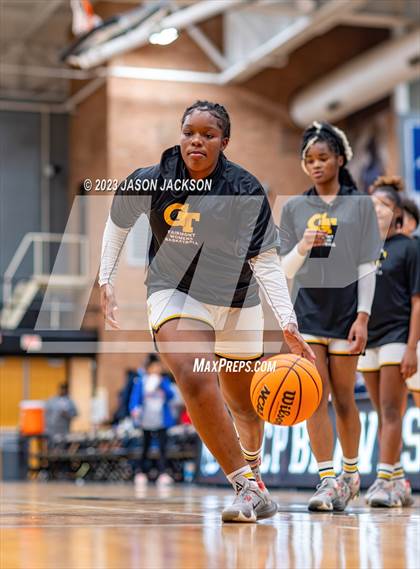 Thumbnail 1 in St. Pauls vs Fairmont (Robeson County Shootout) photogallery.