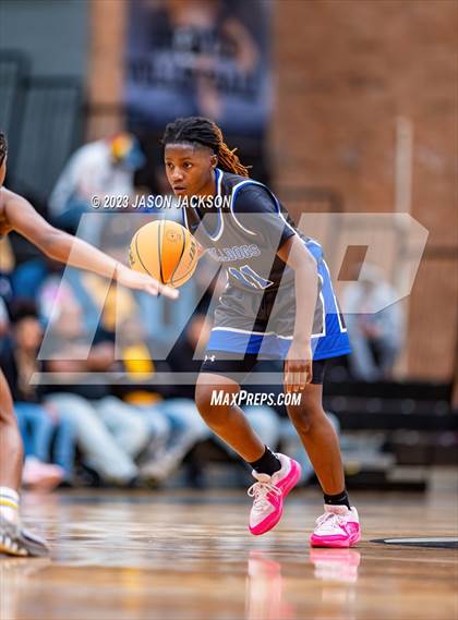 Thumbnail 3 in St. Pauls vs Fairmont (Robeson County Shootout) photogallery.