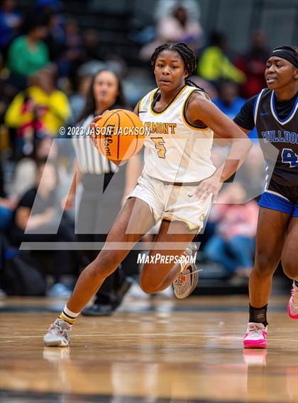 Thumbnail 3 in St. Pauls vs Fairmont (Robeson County Shootout) photogallery.