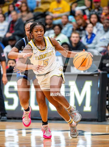 Thumbnail 1 in St. Pauls vs Fairmont (Robeson County Shootout) photogallery.