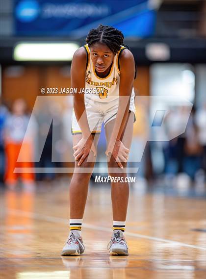 Thumbnail 3 in St. Pauls vs Fairmont (Robeson County Shootout) photogallery.