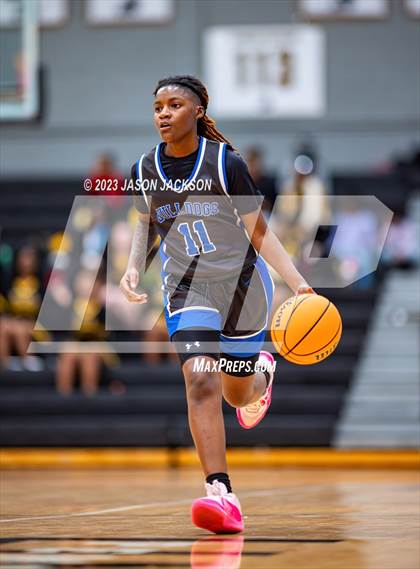 Thumbnail 3 in St. Pauls vs Fairmont (Robeson County Shootout) photogallery.