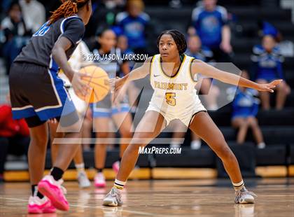 Thumbnail 3 in St. Pauls vs Fairmont (Robeson County Shootout) photogallery.