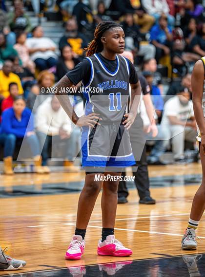 Thumbnail 3 in St. Pauls vs Fairmont (Robeson County Shootout) photogallery.