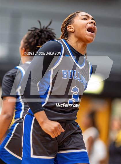 Thumbnail 2 in St. Pauls vs Fairmont (Robeson County Shootout) photogallery.