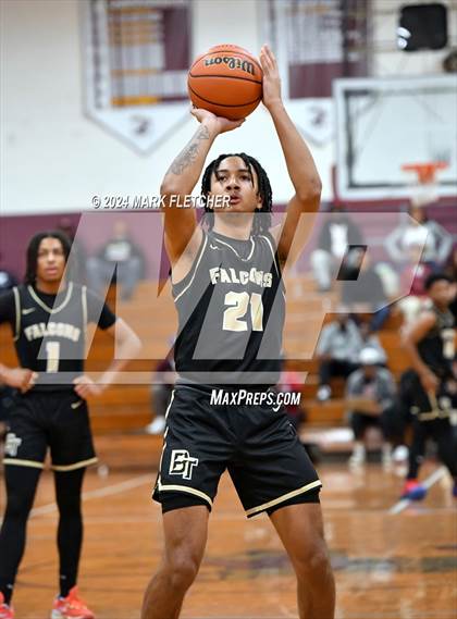 Thumbnail 3 in Burlington Township vs Gloucester Catholic (Holy Cross Prep Showcase) photogallery.
