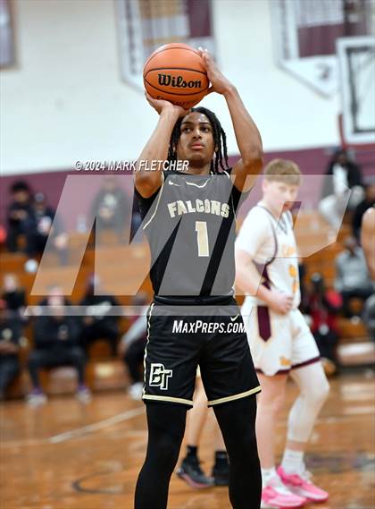 Thumbnail 3 in Burlington Township vs Gloucester Catholic (Holy Cross Prep Showcase) photogallery.