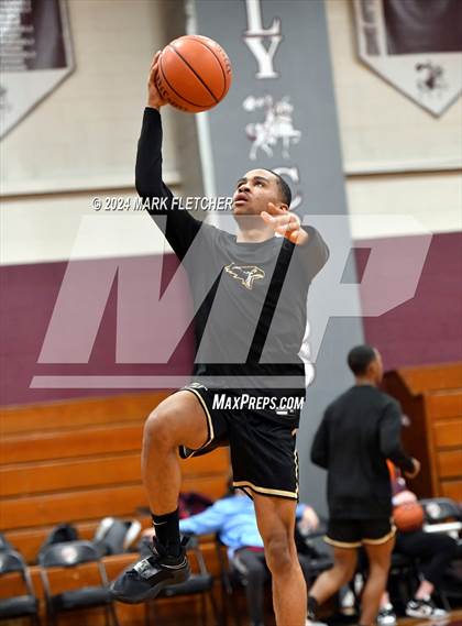 Thumbnail 3 in Burlington Township vs Gloucester Catholic (Holy Cross Prep Showcase) photogallery.