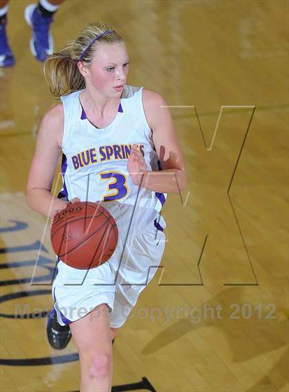 Thumbnail 2 in McPherson vs. Blue Springs photogallery.