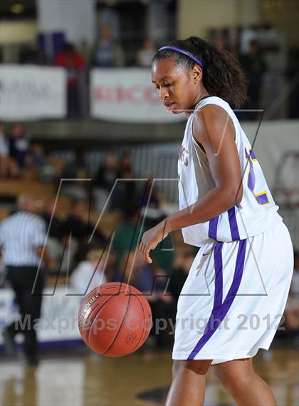 Thumbnail 3 in McPherson vs. Blue Springs photogallery.