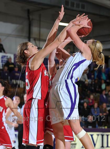 Thumbnail 1 in McPherson vs. Blue Springs photogallery.