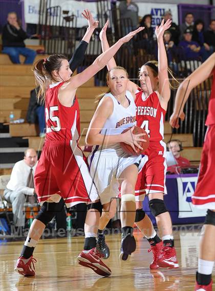Thumbnail 2 in McPherson vs. Blue Springs photogallery.