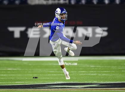 Thumbnail 3 in Katy Taylor vs Humble (UIL 6A Regional Playoff) photogallery.