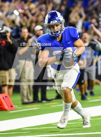 Thumbnail 3 in Katy Taylor vs Humble (UIL 6A Regional Playoff) photogallery.