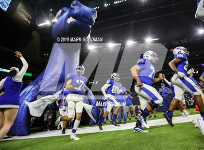 Thumbnail 2 in Katy Taylor vs Humble (UIL 6A Regional Playoff) photogallery.