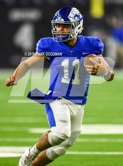 Thumbnail 3 in Katy Taylor vs Humble (UIL 6A Regional Playoff) photogallery.