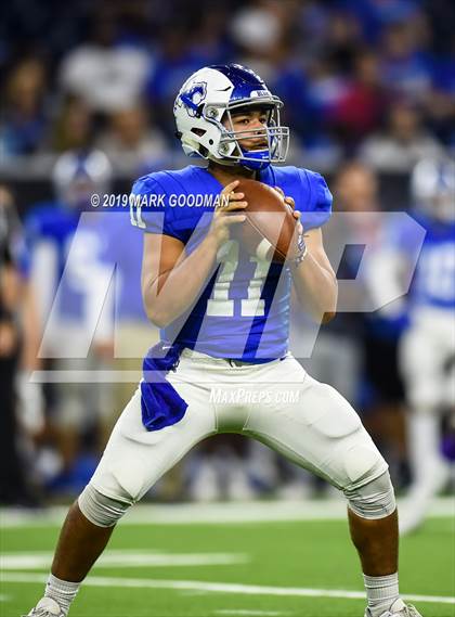 Thumbnail 2 in Katy Taylor vs Humble (UIL 6A Regional Playoff) photogallery.