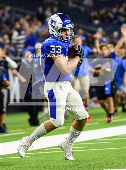 Thumbnail 2 in Katy Taylor vs Humble (UIL 6A Regional Playoff) photogallery.
