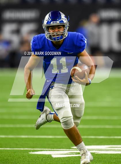 Thumbnail 2 in Katy Taylor vs Humble (UIL 6A Regional Playoff) photogallery.